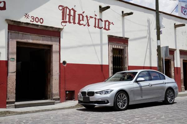 BMW Group breaks ground for new plant in Mexico